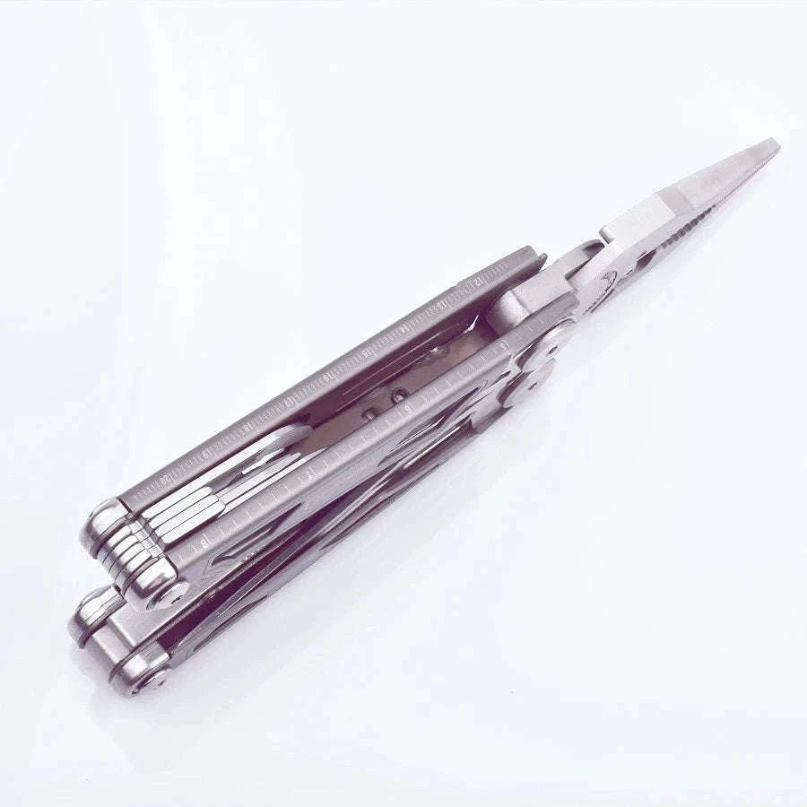 Daicamping DL30 21-in-1 Multitool for Camping and Repairs-DL30 full set silver / spain