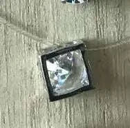 Dazzling Zircon Floating Necklace-6 claw