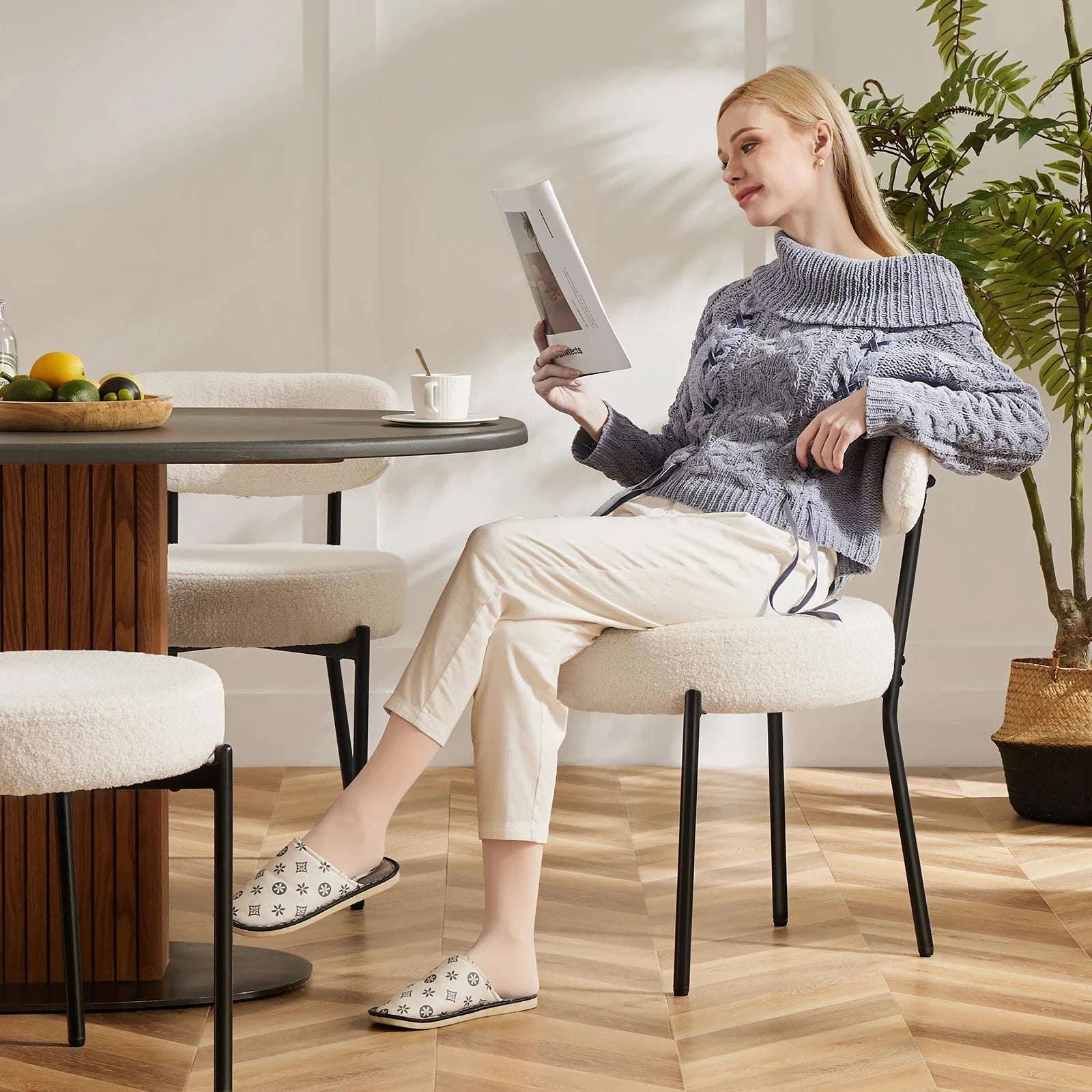 Ergonomic Round Dining Chairs Set of 2 with Cushioned Seat-LIGHT GRAY / United States