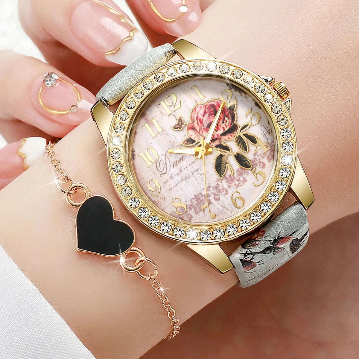 Fashion Rhinestone Women's Watch with Floral Leather Band Set-2PCS B No Box