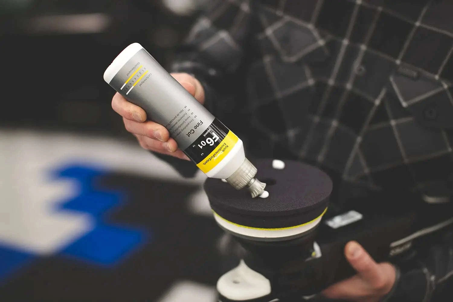 Fine Cut Polishing Compound for Smooth Paint Restoration-As shown