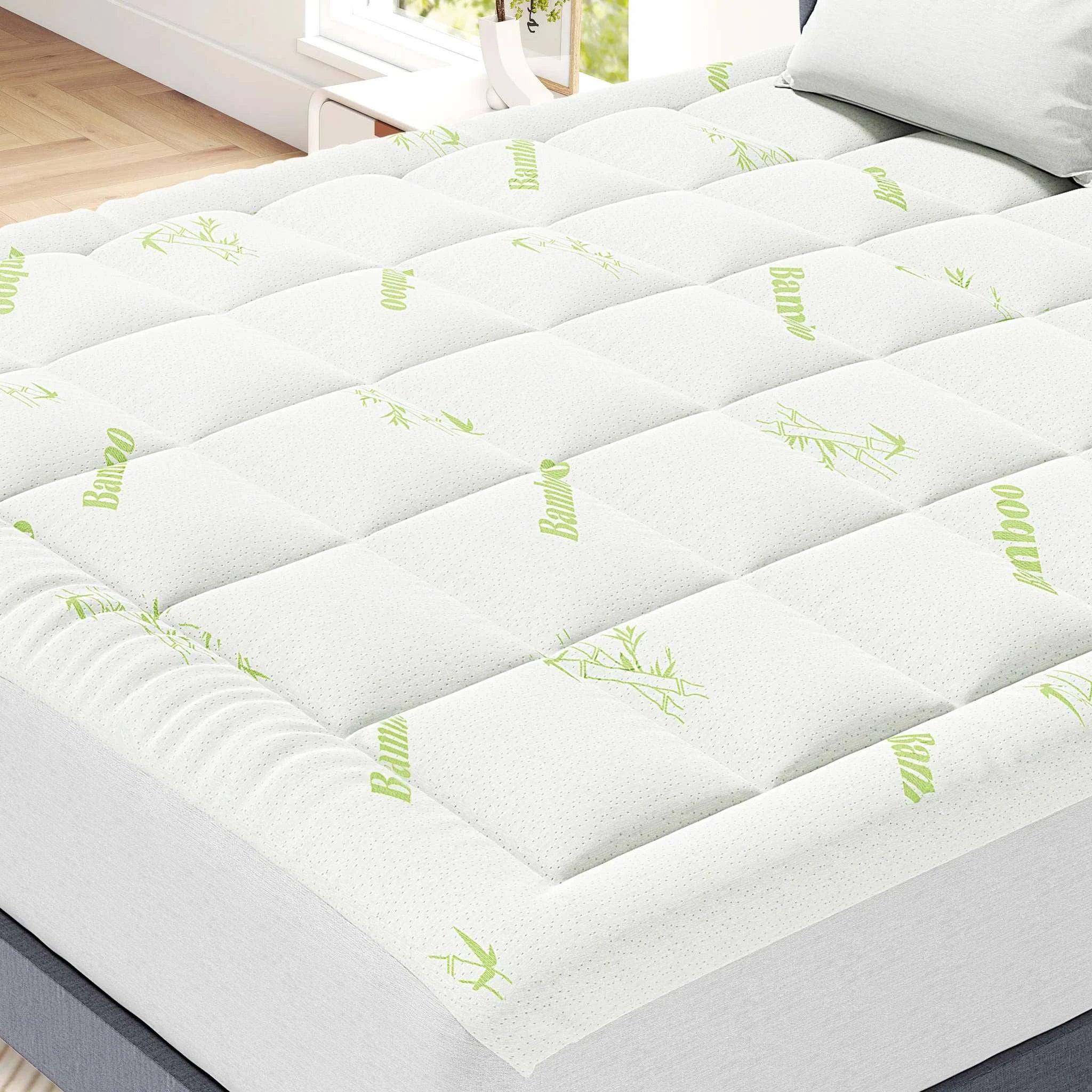 Full Size Bamboo Viscose Mattress Topper with Memory Foam Cooling-Green / Queen / United States