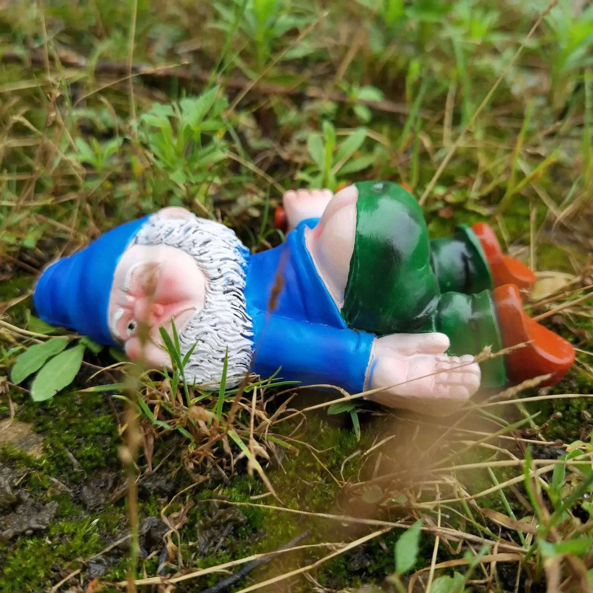 Funny Drunken Garden Gnome Statue 15cm Resin Outdoor Indoor Decor-Blue