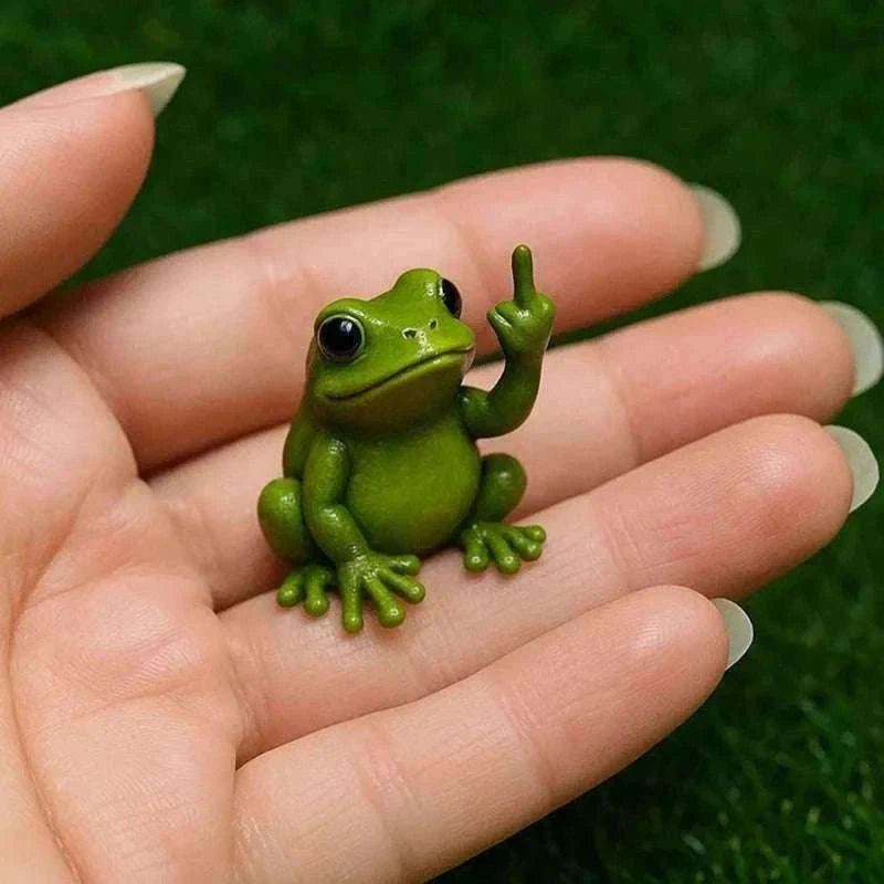 Funny Middle Finger Animal Statue – Mini Resin Desk Decor Figurine-A2