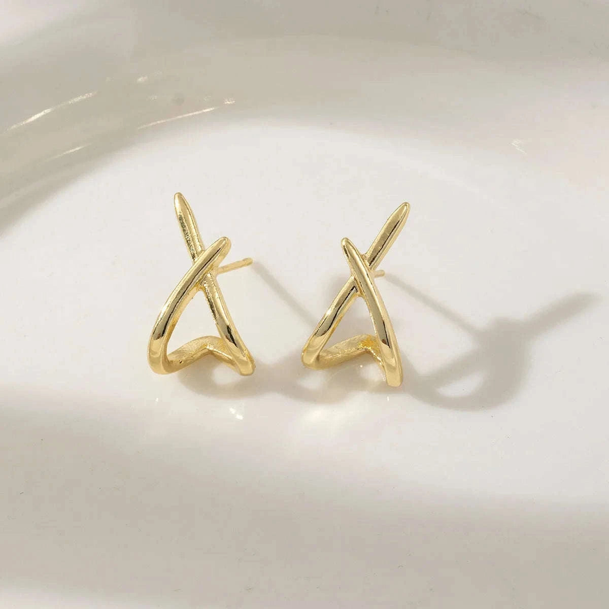 Gold Cross Stud Earrings for Women – Dainty Minimalist Jewelry-662490
