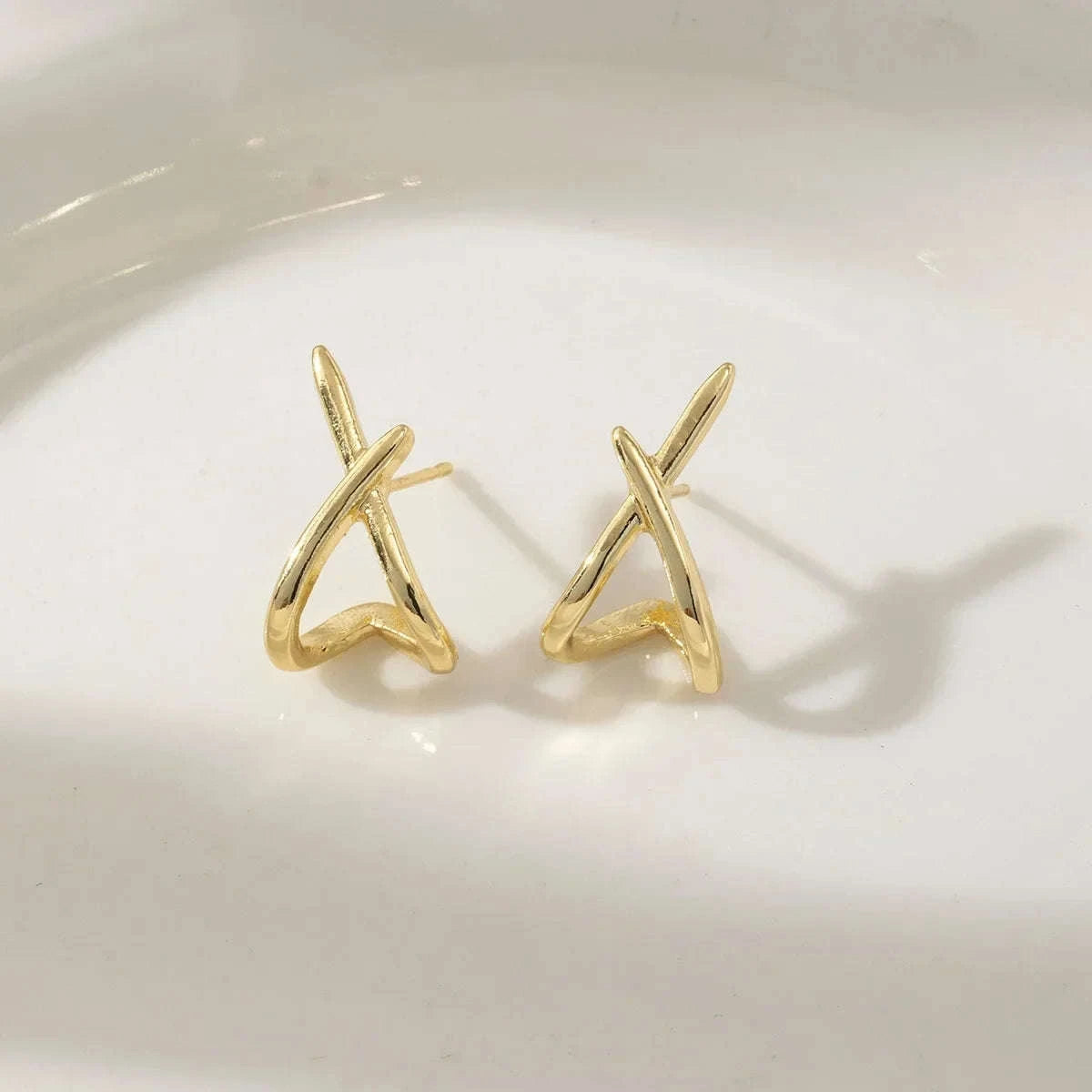 Gold Cross Stud Earrings for Women – Dainty Minimalist Jewelry-662490