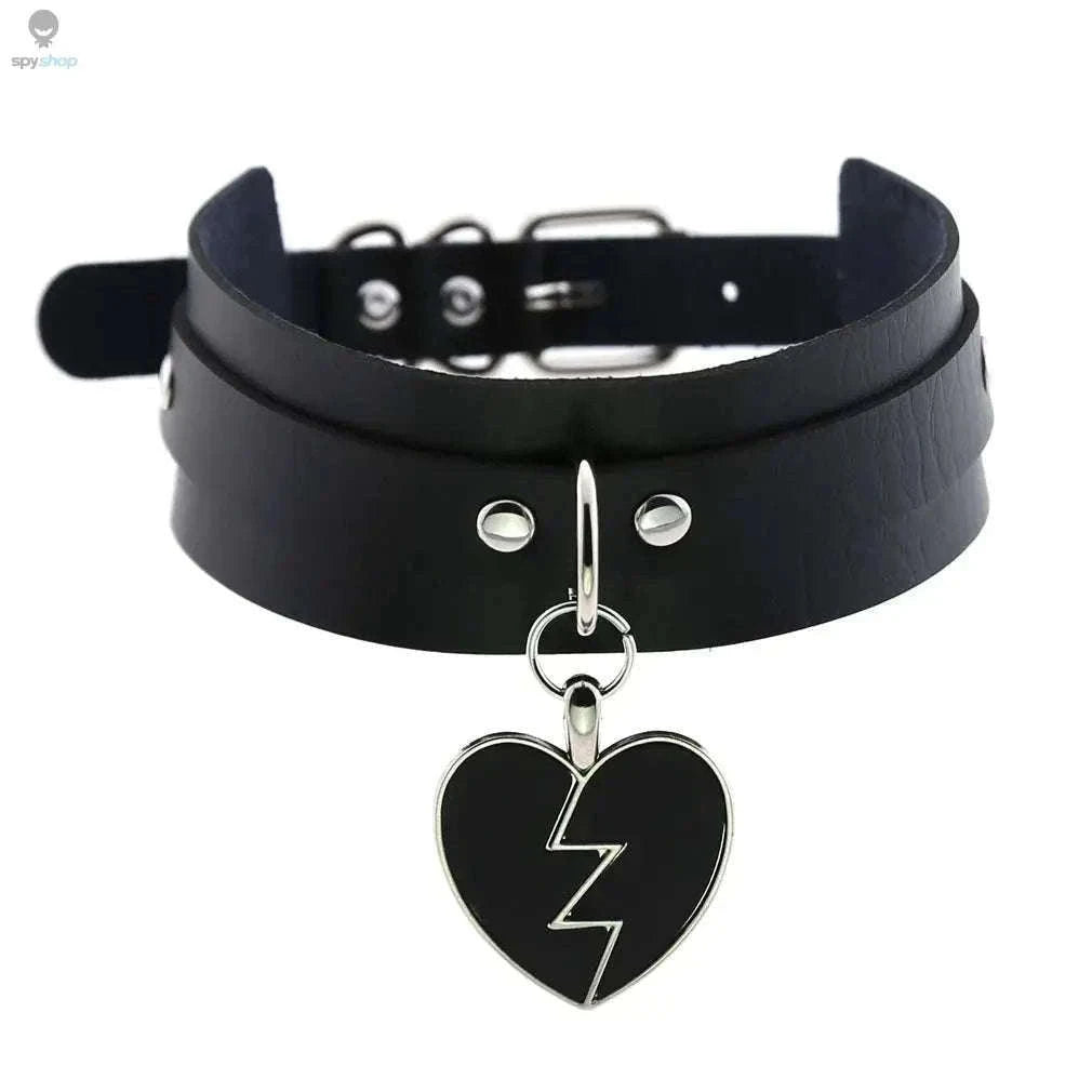 Harajuku Punk Rock Heart Spike Choker for Bold Statement Style-W4704