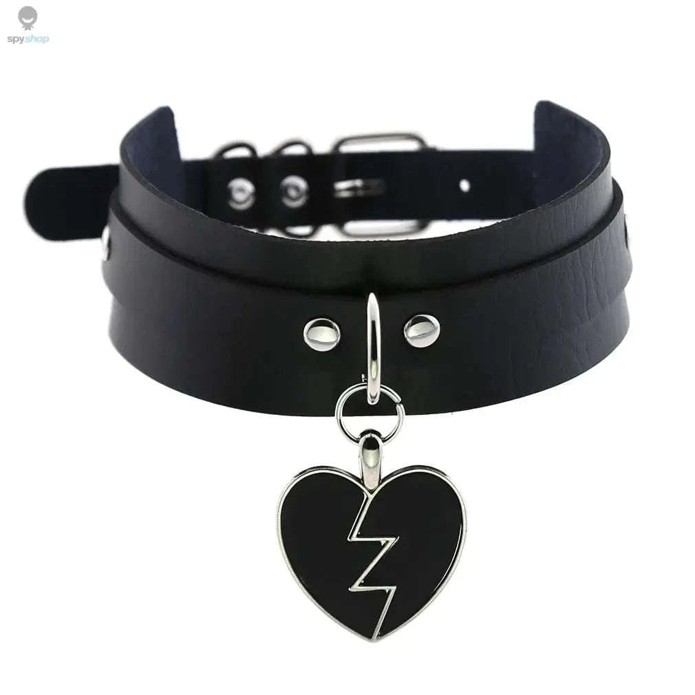 Harajuku Punk Rock Heart Spike Choker-W4704