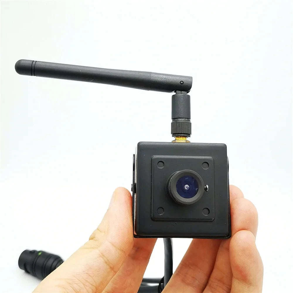 Indoor WiFi IP Camera with IMX Sensor Clarity-2MP 8G CARD / 6mm