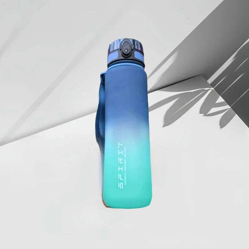 Large Capacity Sports Water Bottle-black white / 0.5L