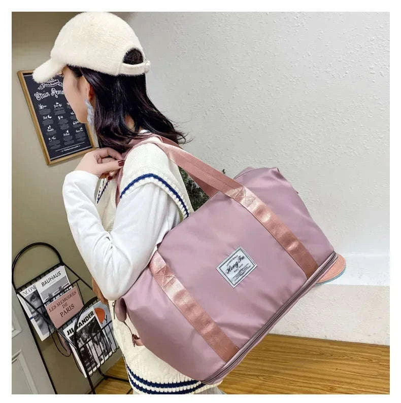 Large-Capacity Travel Bag for Women with Handle-Pink