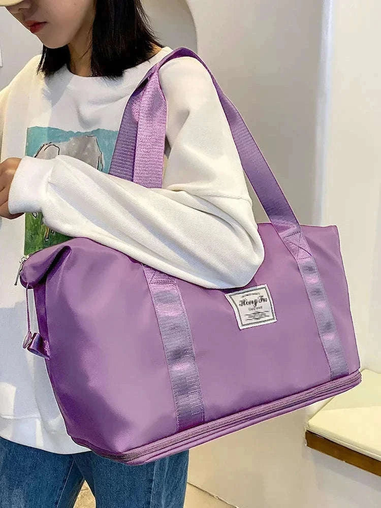 Large-Capacity Travel Bag for Women with Handle-Pink