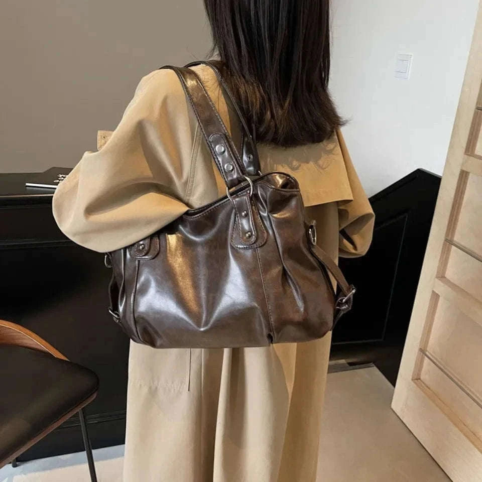 Large Capacity Vintage Style Shoulder Tote Bag with Crossbody Strap-Brown