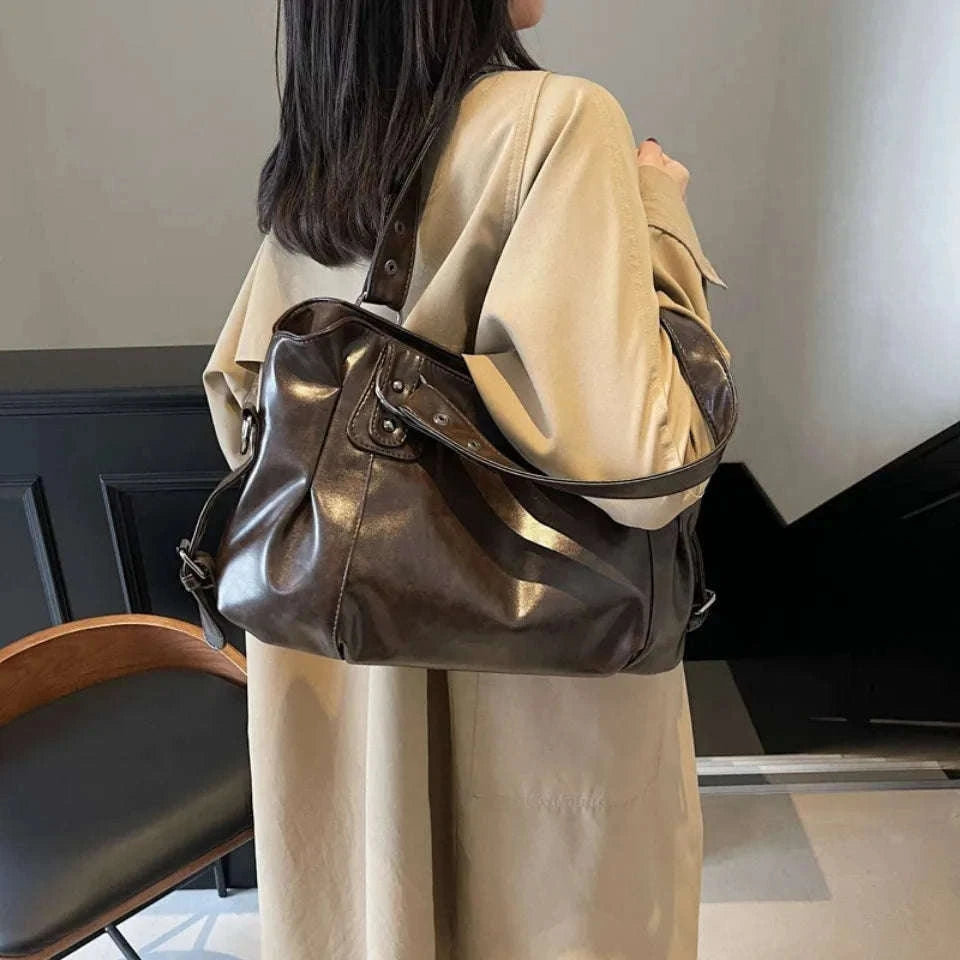 Large Capacity Vintage Style Shoulder Tote Bag with Crossbody Strap-Brown