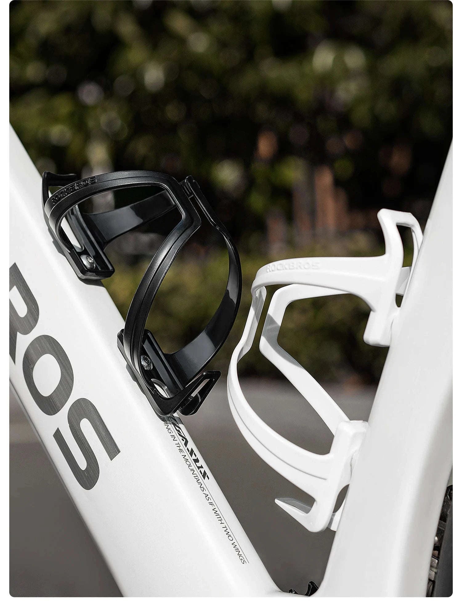 Lightweight Bike Water Bottle Cage – Secure Under 75g Holder-C with 600ml bottle