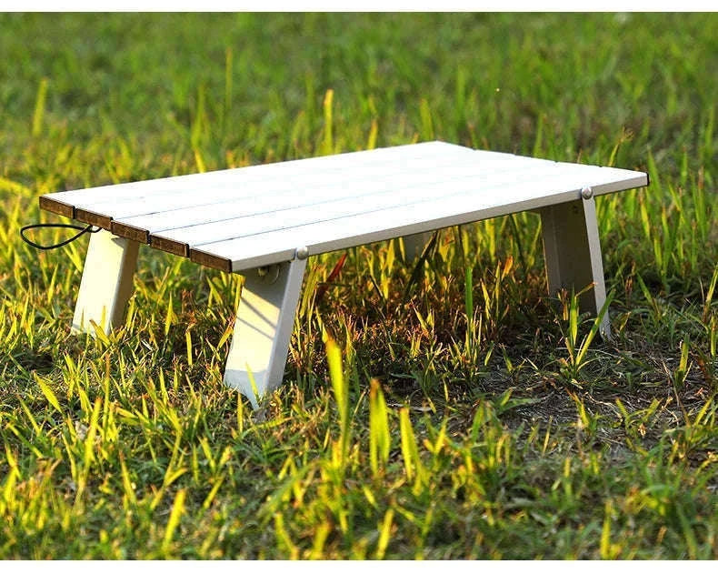 Lightweight Roll-Up Folding Outdoor Table for Camping and Picnic-Black Red