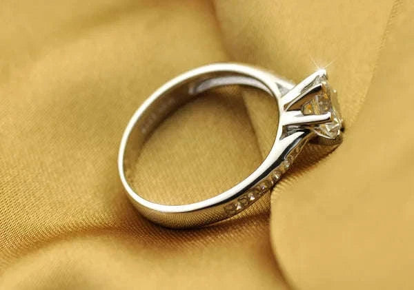Luxury 925 Sterling Silver Classic Six-Claw Ring-5