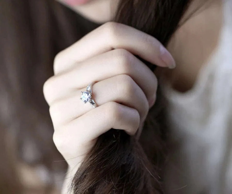 Luxury 925 Sterling Silver Classic Six-Claw Ring-5