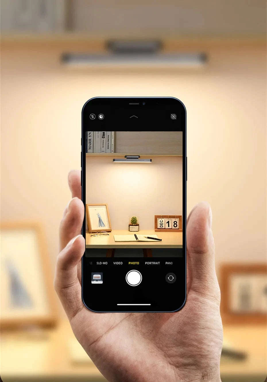 Magnetic LED Night Light with Stepless Dimming & 24H Battery-No adapter