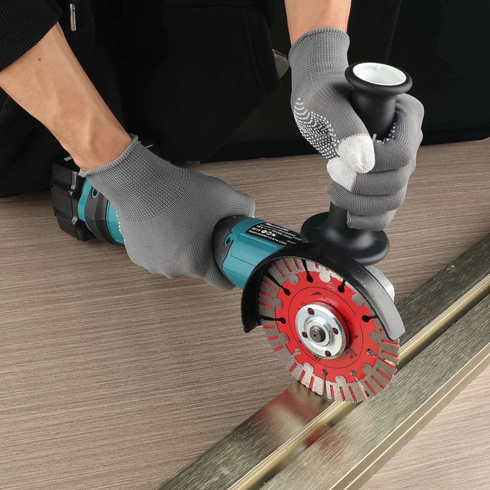 Makita DGA404 18V Brushless Variable Speed 125mm Angle Grinder-No Battery