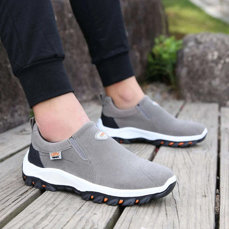 Men's Hiking Shoes Non-Slip Slip-On Sizes 38-50-005black / 38
