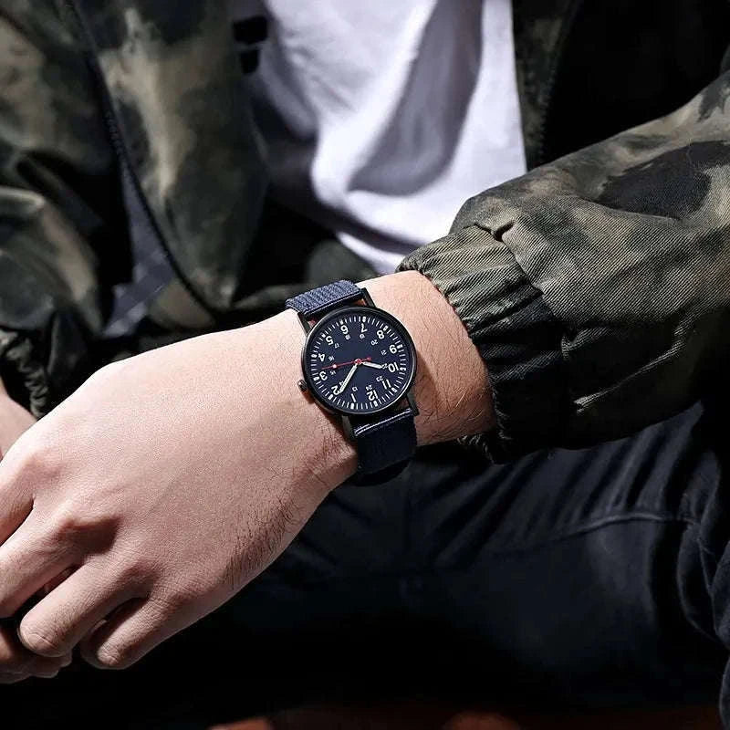 Men's Quartz Watch with Luminous Hands and Big Dial-Blick