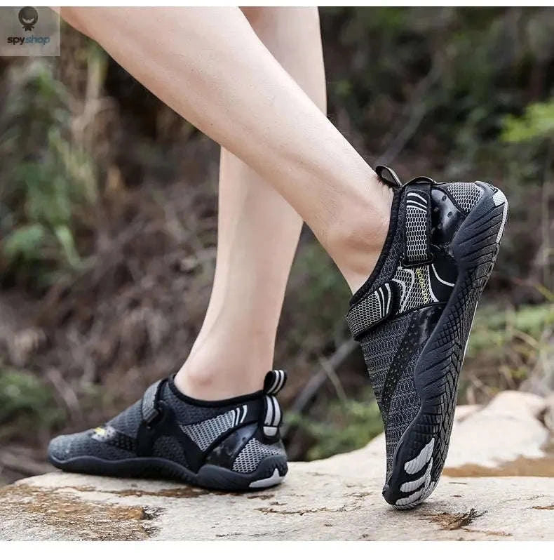 Men's Water Wading Shoes-Black / 42