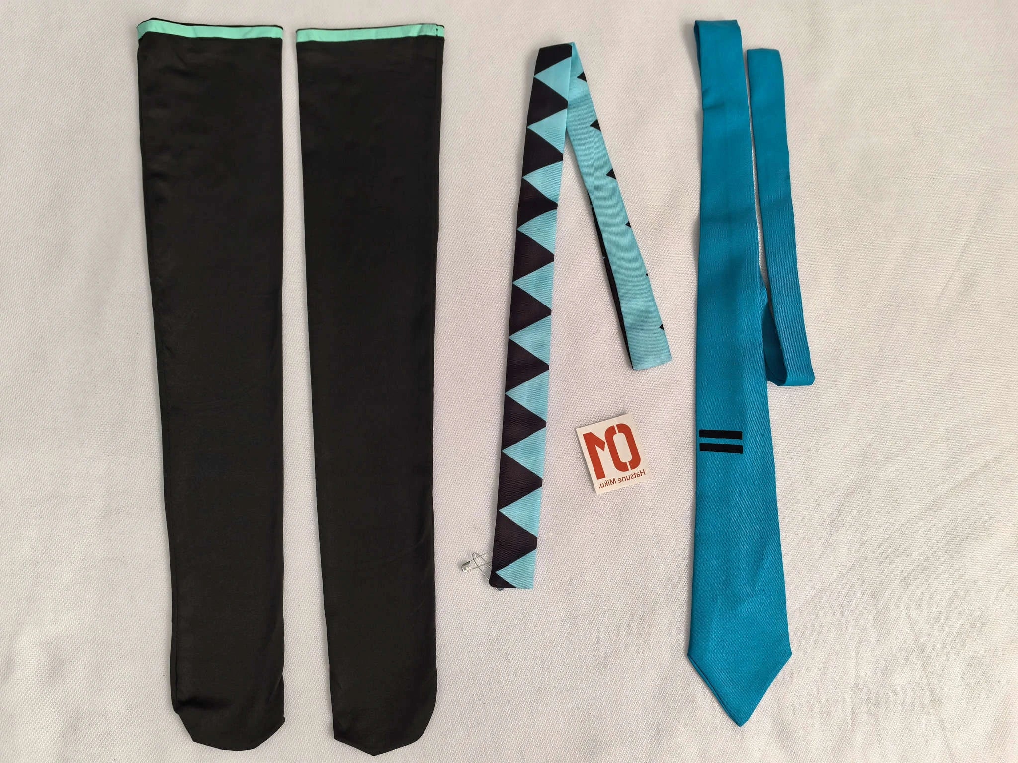 Miku Cosplay Full Set Silver Leather Fabric Costume-Wig Only / M