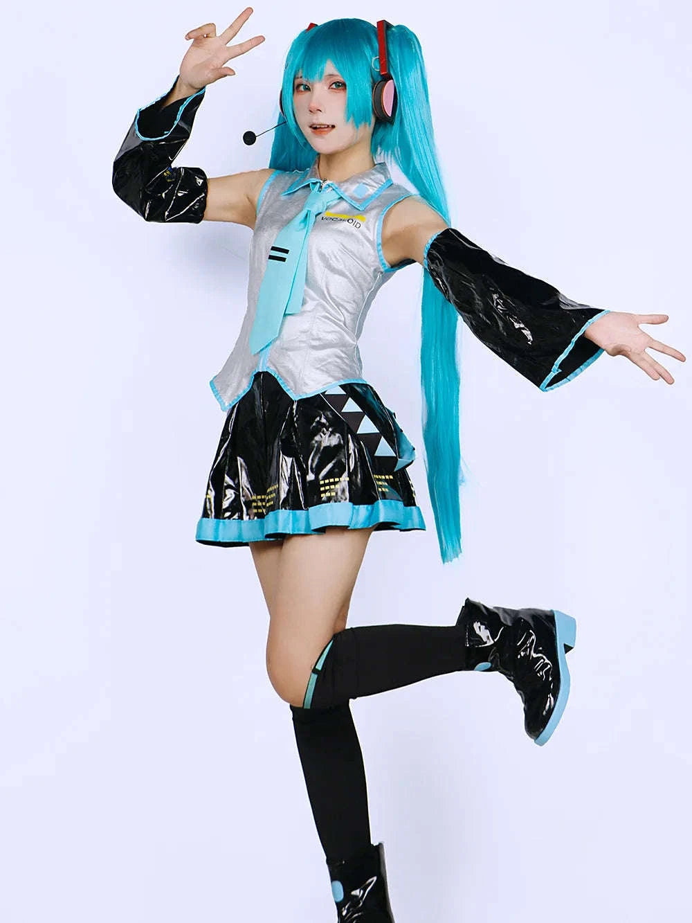 Miku Cosplay Full Set Silver Leather Fabric Costume-Wig Only / M