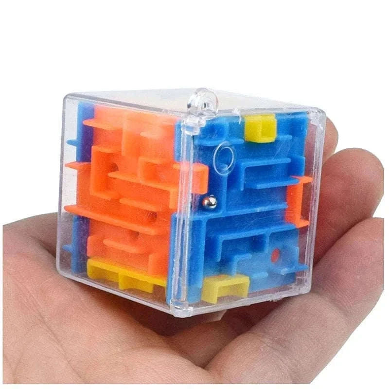 Mini 3D Maze Magic Cube Puzzle for Focused Screen-Free Play-1Pcs