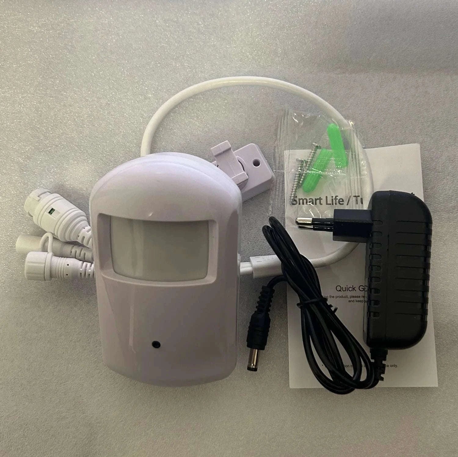 Mini WiFi IP Camera with Night Vision and 2-Way Audio-WHITE / 1920P