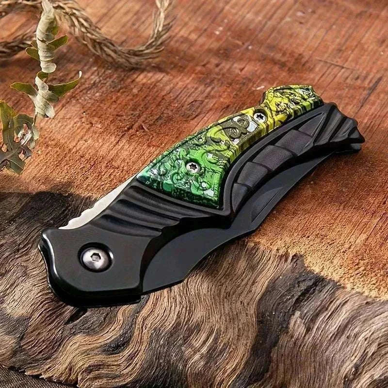 Portable Folding Fruit Knife for Outdoor and Everyday Cutting-light green
