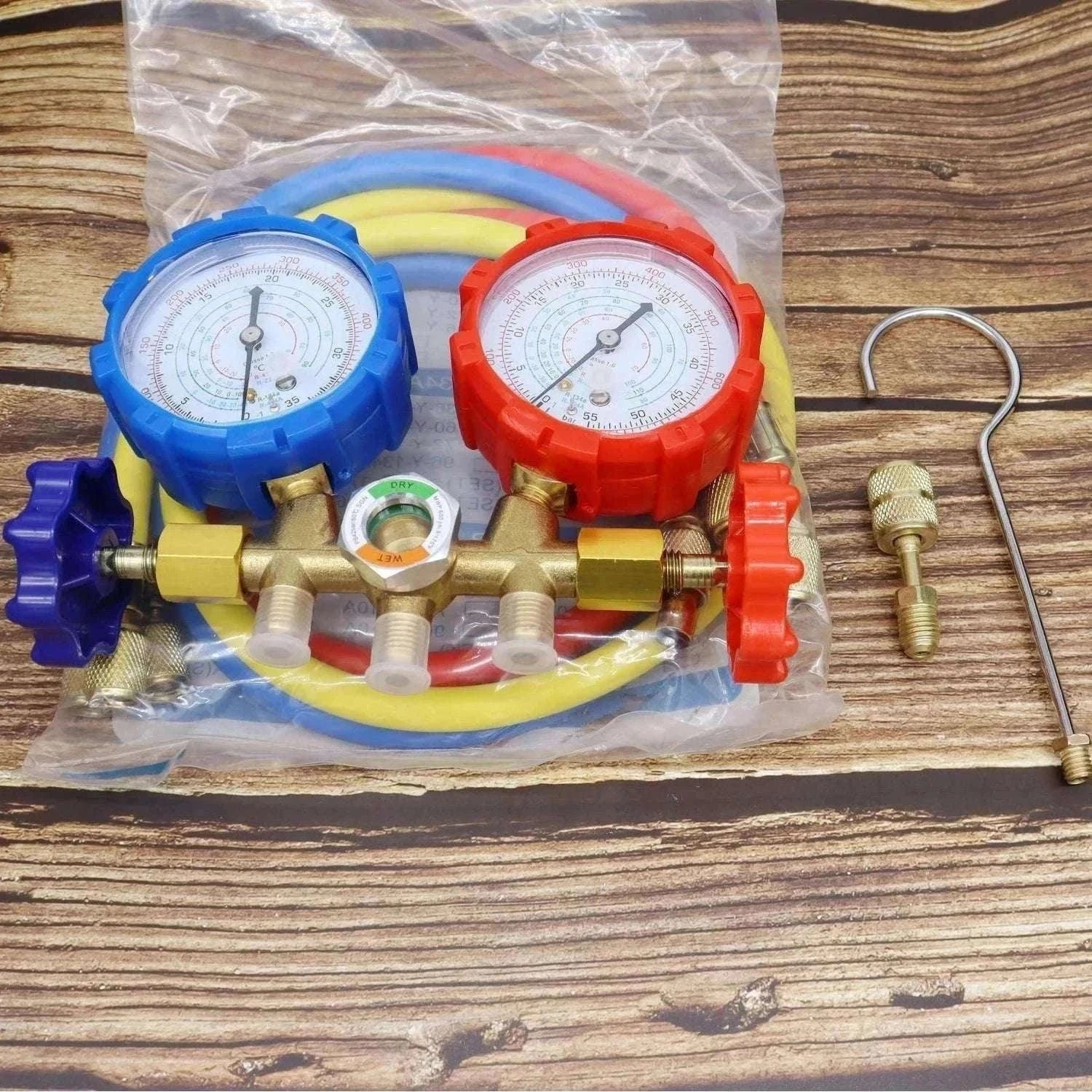 Refrigerant Manifold Gauge Set for R410A R22 R134A AC Charging-set1