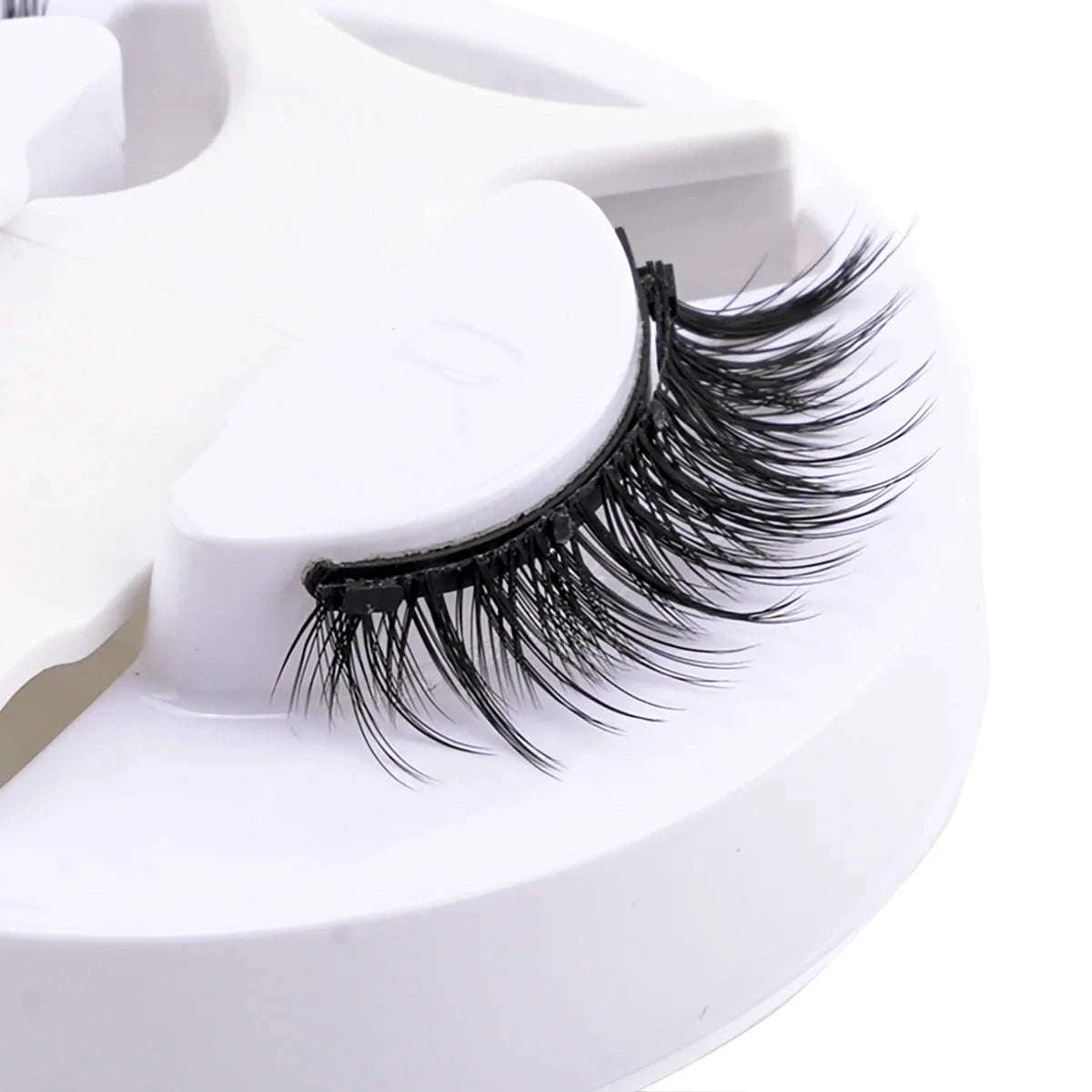 Reusable Magnetic False Eyelashes with Applicator Tweezers Set-1 Pair LZ04