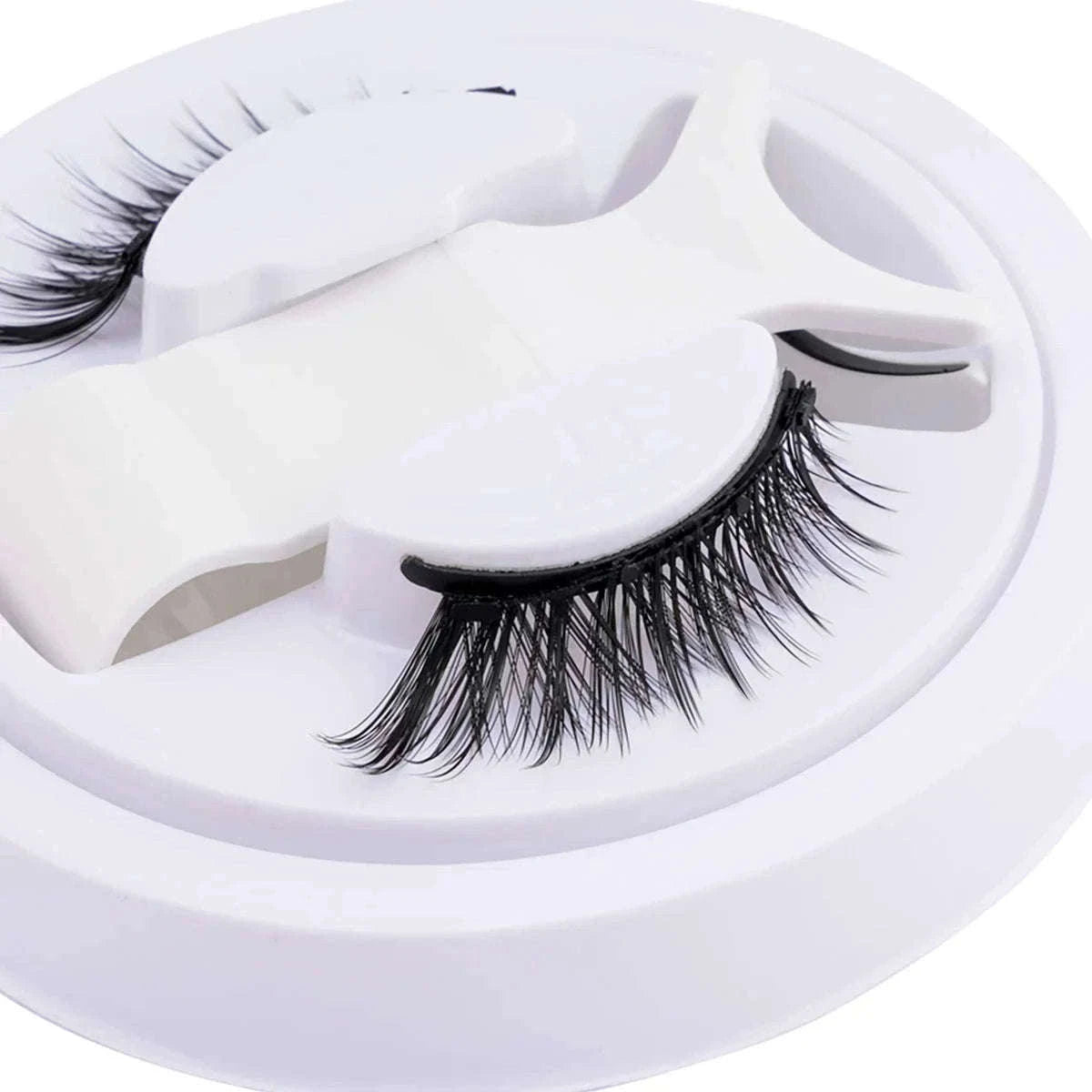 Reusable Magnetic False Eyelashes with Applicator Tweezers Set-1 Pair LZ04