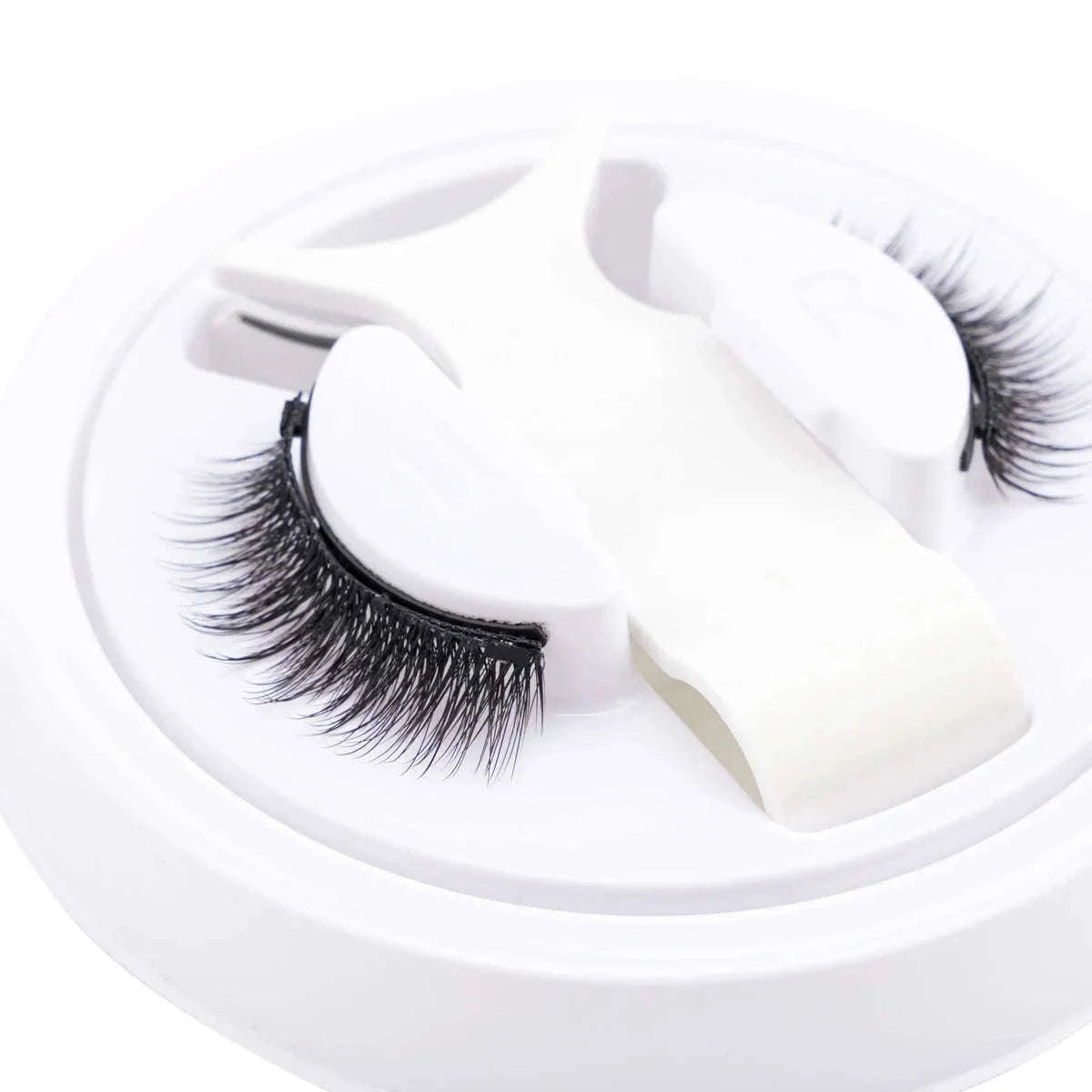 Reusable Magnetic False Eyelashes with Applicator Tweezers Set-1 Pair LZ04
