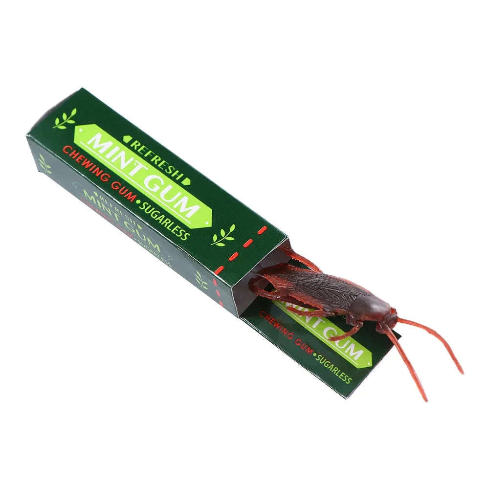 Shocking Cockroach Chewing Gum Prank Toy-Green