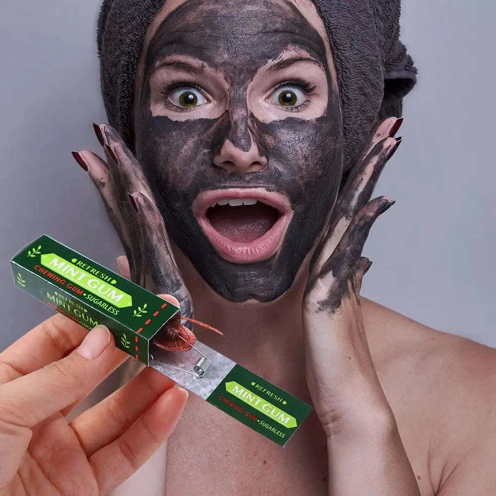 Shocking Cockroach Chewing Gum Prank Toy-Green