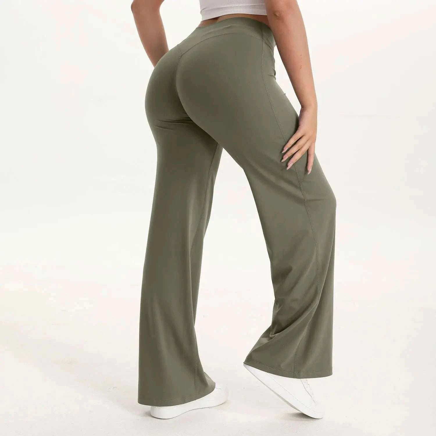SoftMotion Straight Leg Women's Mid-Waist Yoga Pants-Blooming Roses / XS