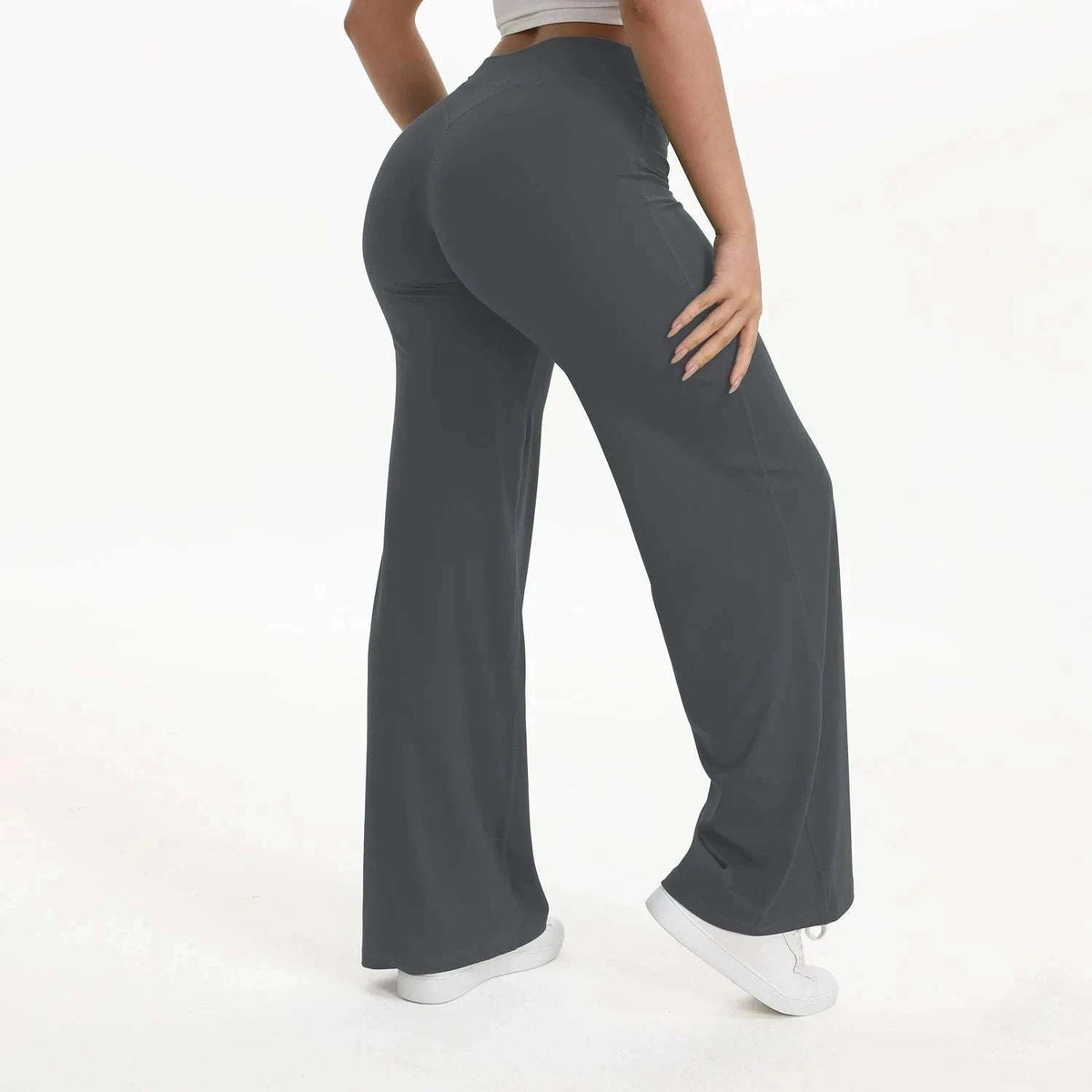 SoftMotion Women’s Mid-Waist Straight Leg Yoga Pants-Blooming Roses / XS
