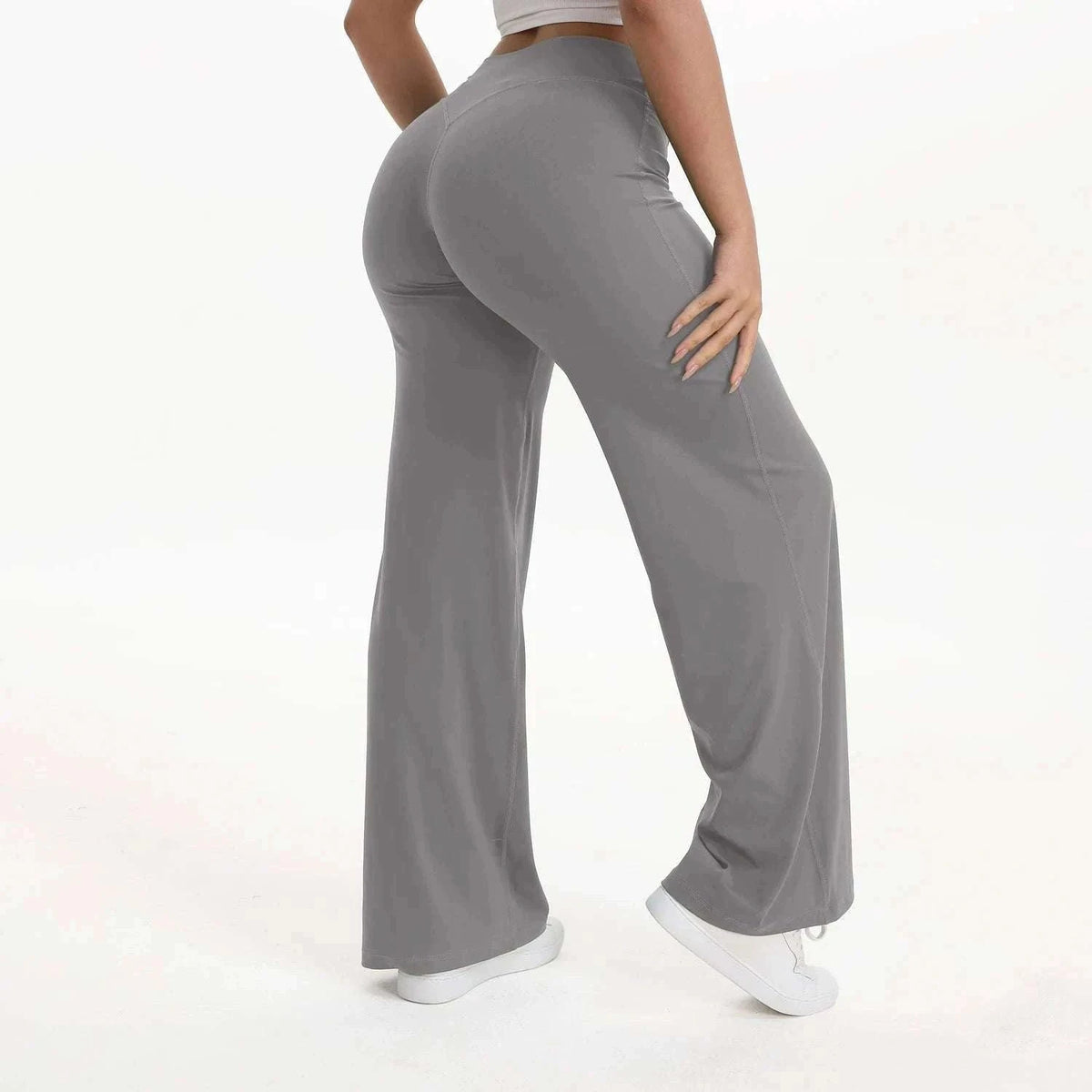 SoftMotion Women’s Mid-Waist Straight Leg Yoga Pants-Blooming Roses / XS
