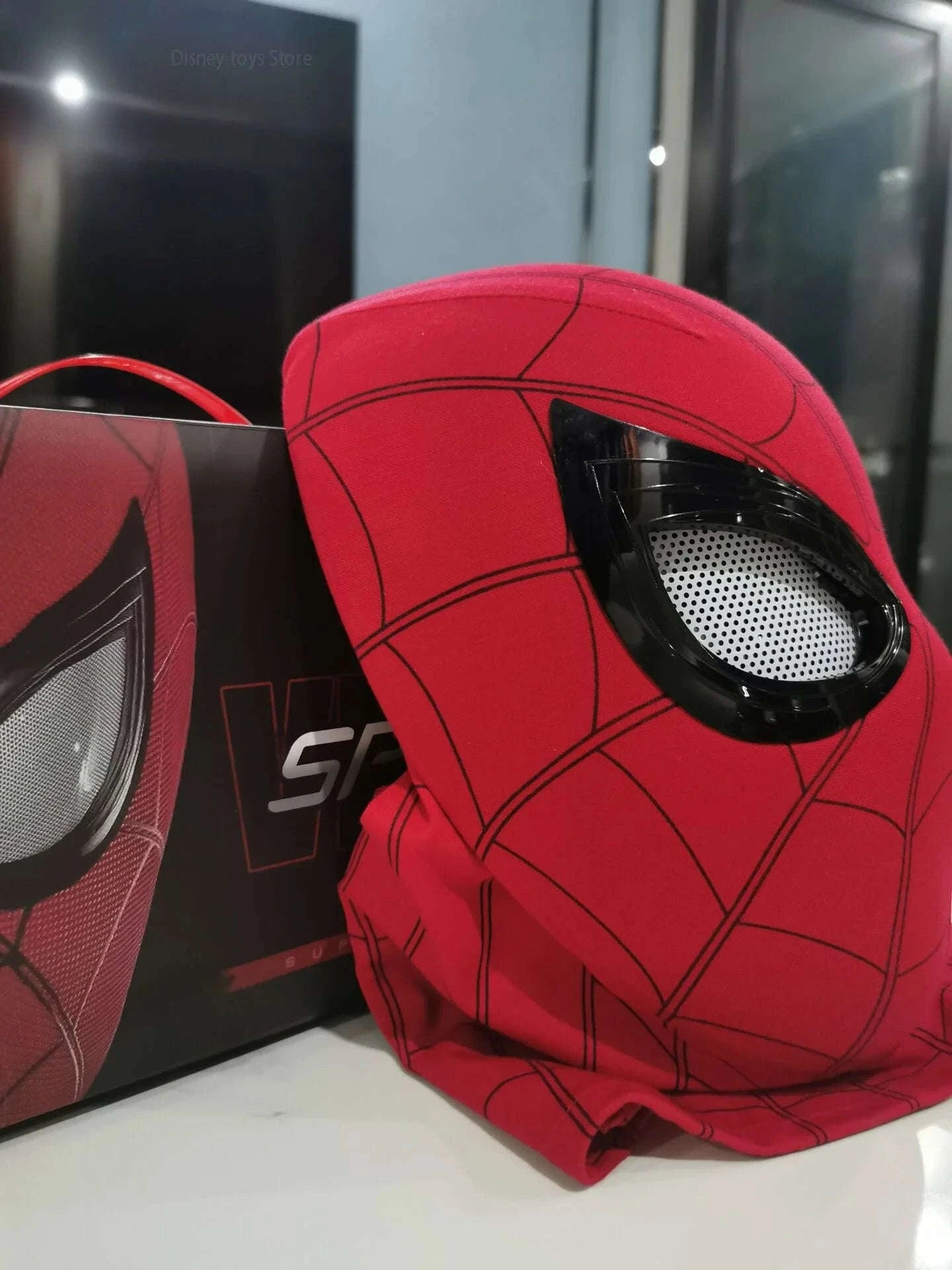 Spider Man Mobile Eye Electronic Mask with Remote Control-3D Line