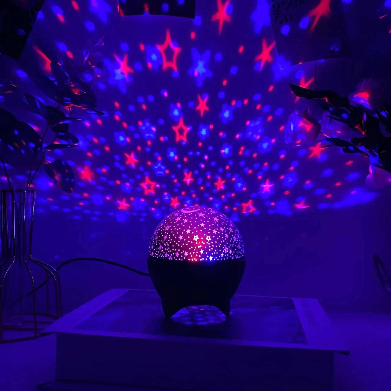 Starry Sky Galaxy Moon Projector Night Light USB RGB-LED Night Light