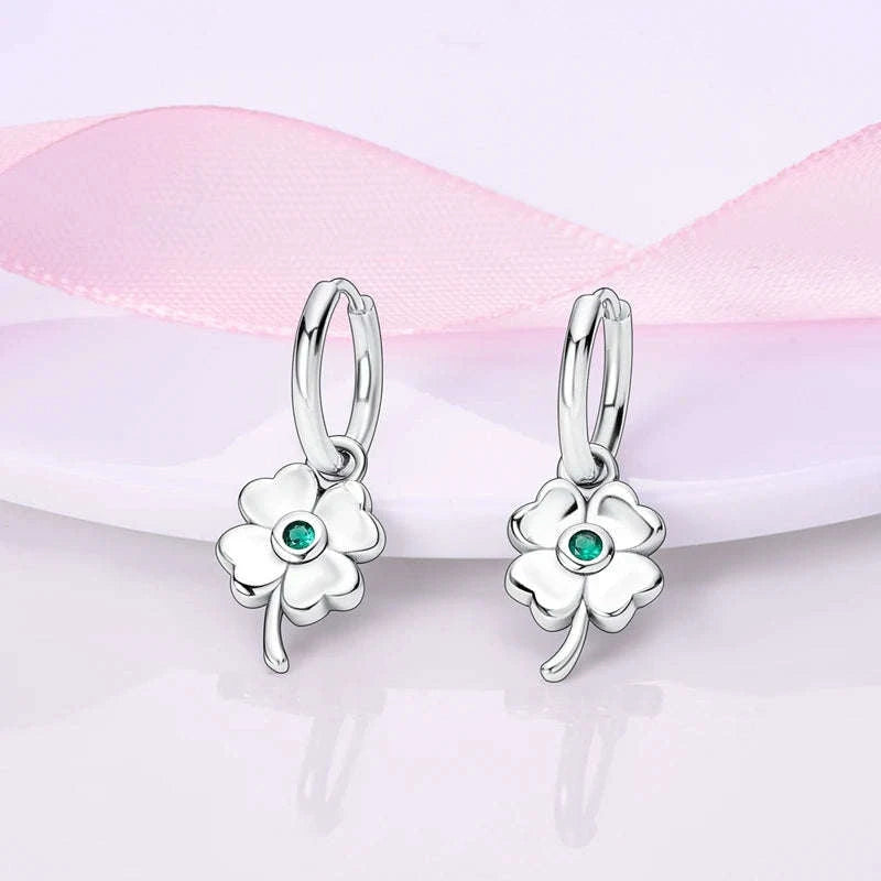 Sterling Silver Star Hoop Earrings with Colored Zirconium-KTE307 / CHINA