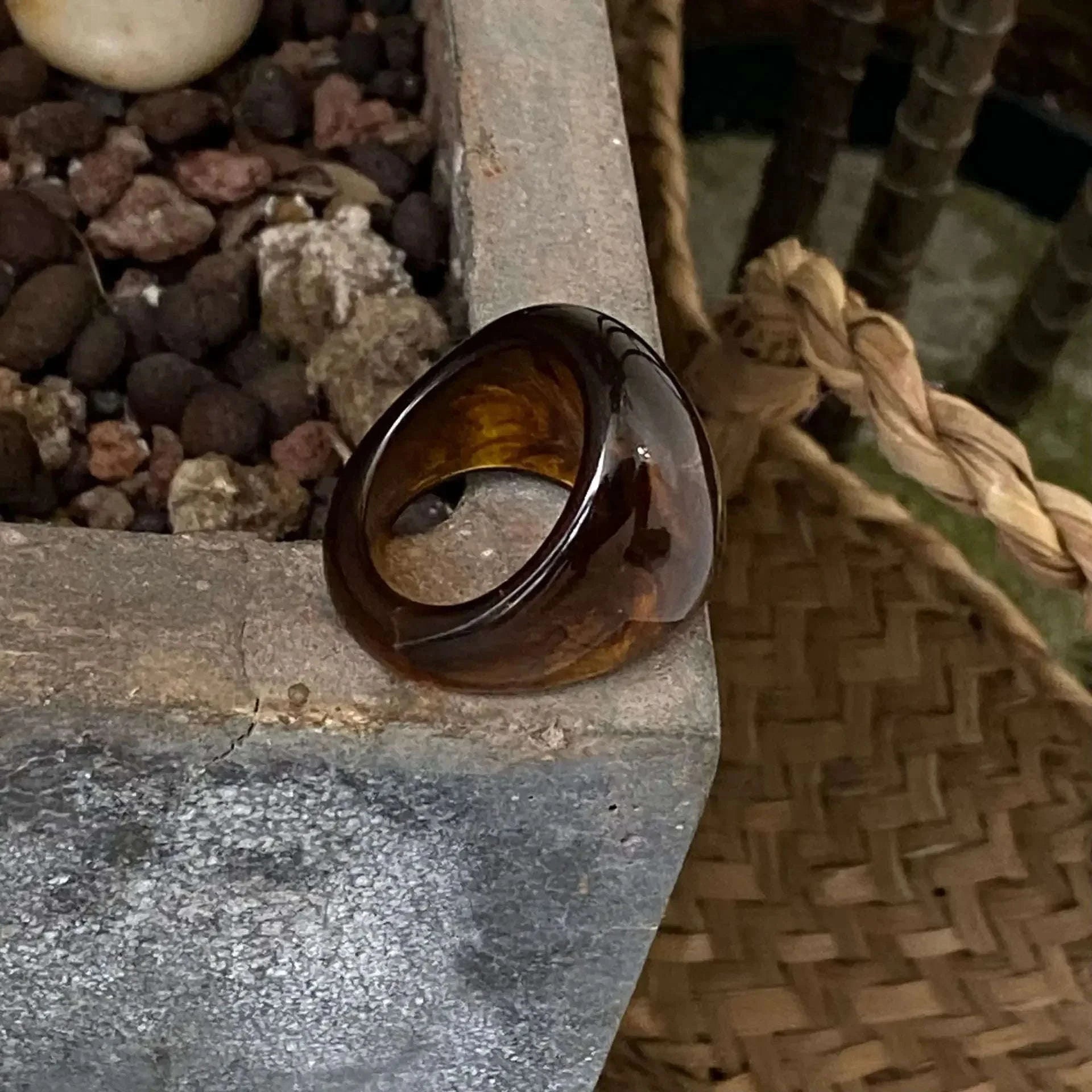 Vintage Amber Resin Geometric Statement Ring for Women-inner diameter 17mm / 01