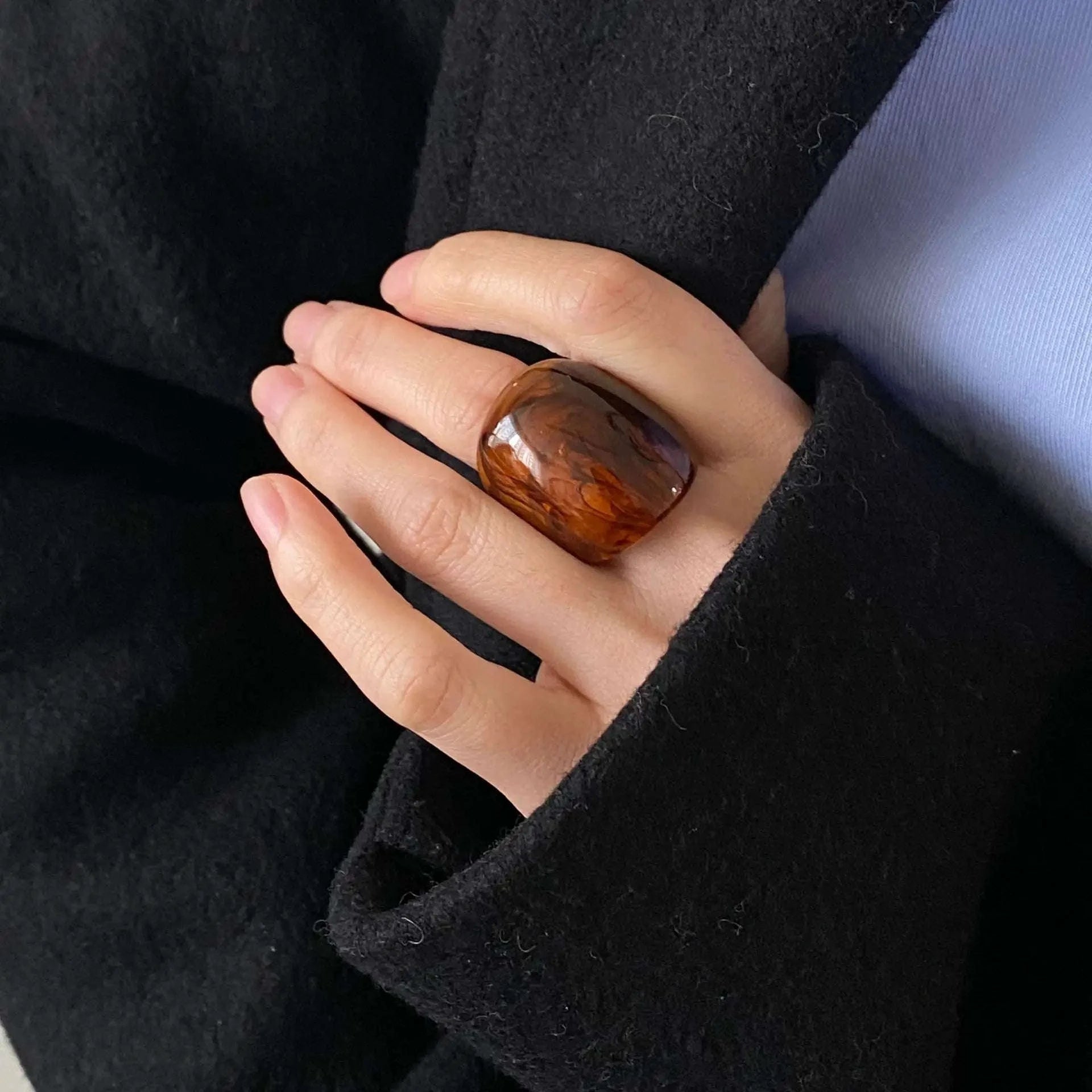 Vintage Amber Resin Geometric Statement Ring for Women-inner diameter 17mm / 01