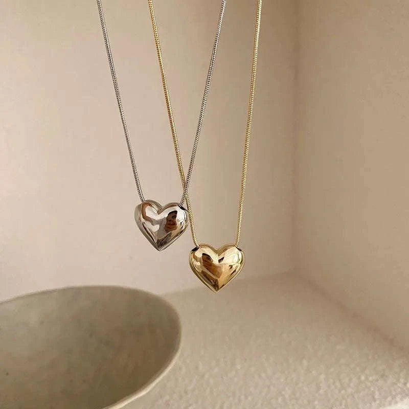 Vintage Love Heart Pendant Necklace-x491