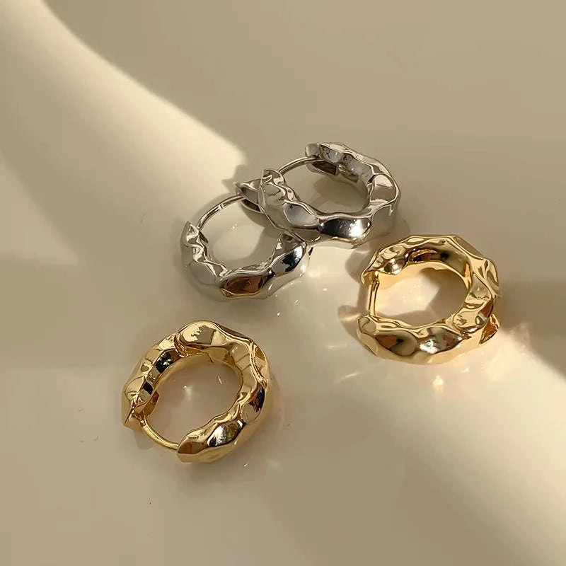 Vintage Metal Hoop Earrings with Irregular Wave Design-4