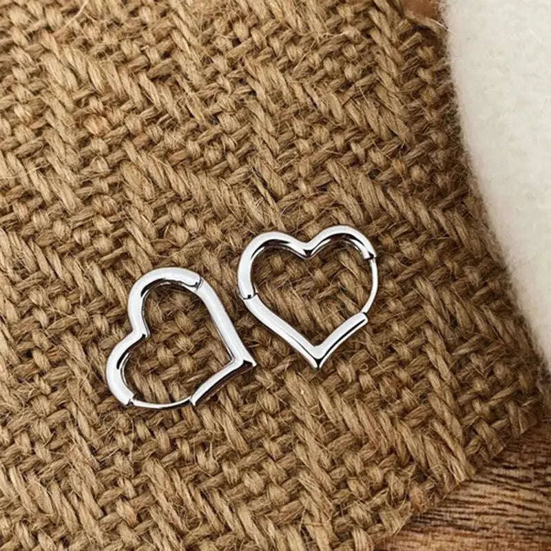 Vintage Metal Hoop Earrings with Irregular Wave Design-4