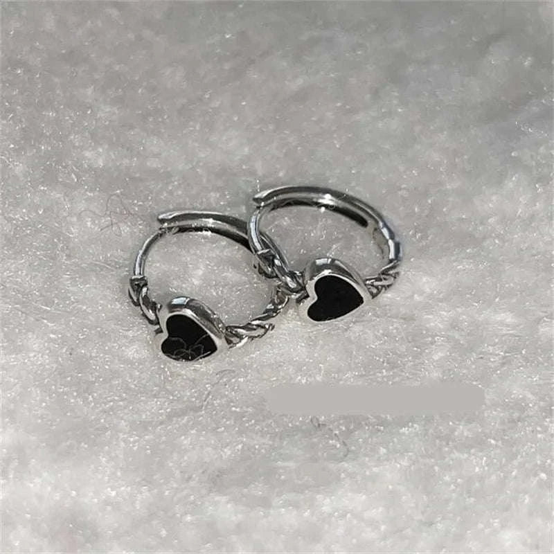 Vintage Metal Hoop Earrings with Irregular Wave Design-4